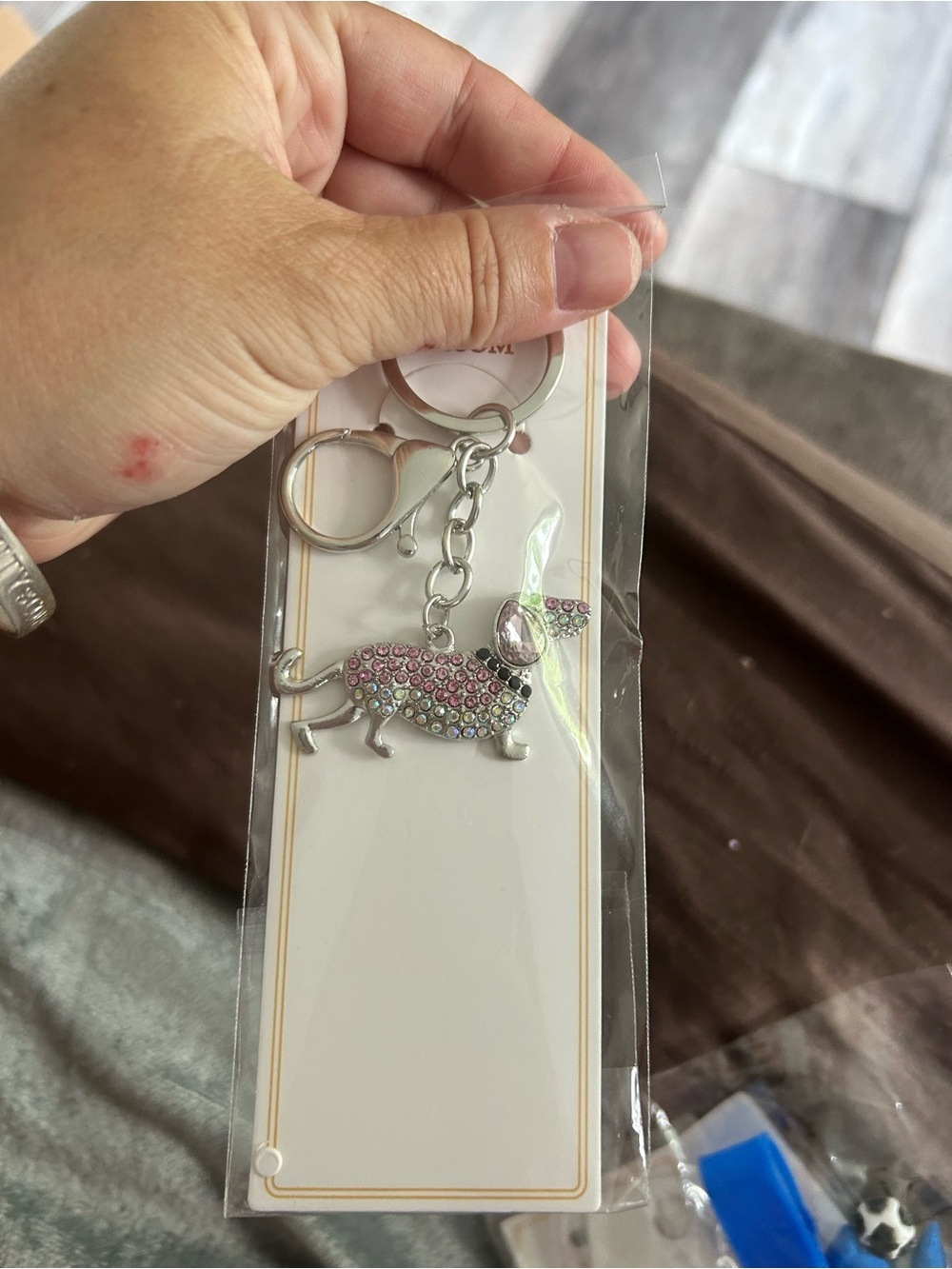 4/$50 Rhinestone Dachshund Keychain - Pink/Silver